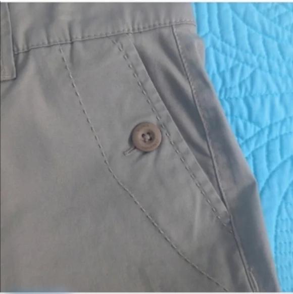 Khaki Shorts Tan Size 10 Gloria Vanderbilt Walmart Spring Summer - Picture 5 of 7